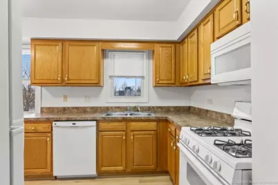 7121 W 110th Street #2W, Worth, IL 60482 - Photo 13