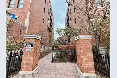 2811 N Bell Avenue #301, Chicago, IL 60618 - Photo 3
