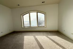 2811 N Bell Ave, Chicago, IL 60618 - Photo 9