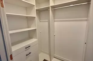 2811 N Bell Ave, Chicago, IL 60618 - Photo 15