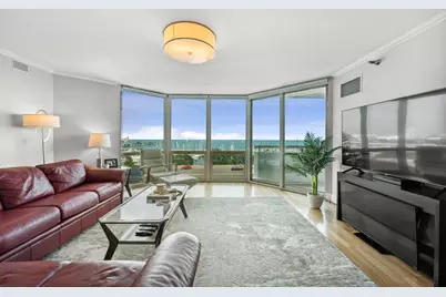 195 N Harbor Drive #203, Chicago, IL 60601 - Photo 3