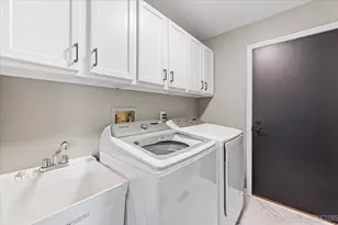 602 Highbury Ln, Geneva, IL 60134 - Photo 23