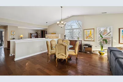 2750 Langley Circle, Glenview, IL 60026 - Photo 17