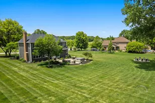 5N587 Prairie Springs Dr, Saint Charles, IL 60175 - Photo 39