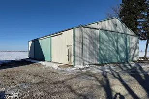 365 County Rd 1000 E, Pesotum, IL 61863 - Photo 9