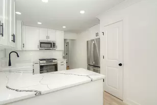 324 Parkside Ave, Itasca, IL 60143 - Photo 7