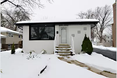 324 Parkside Avenue, Itasca, IL 60143 - Photo 1