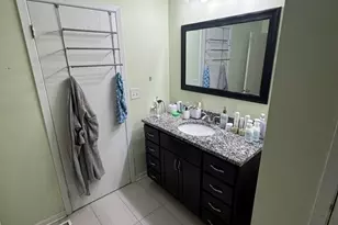 [Address not provided], Buffalo Grove, IL 60089 - Photo 15