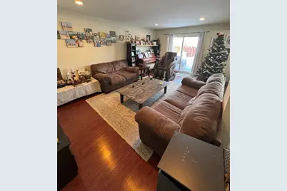 [Address not provided], Buffalo Grove, IL 60089 - Photo 3