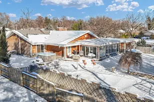 22 Greencroft Dr, Champaign, IL 61821 - Photo 85