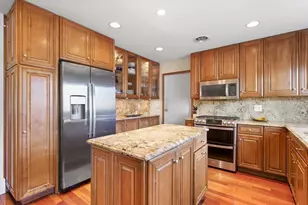 22 Greencroft Dr, Champaign, IL 61821 - Photo 29