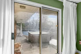 22 Greencroft Dr, Champaign, IL 61821 - Photo 57