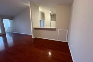 1127 Silverstone Dr, Carpentersville, IL 60110 - Photo 9