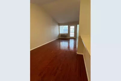 1127 Silverstone Drive #1127, Carpentersville, IL 60110 - Photo 5