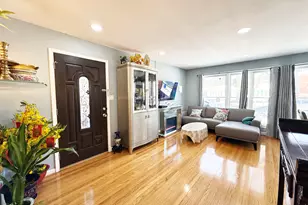 5910 N Kimball Ave, Chicago, IL 60659 - Photo 11