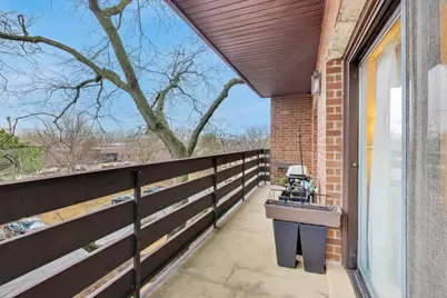 2020 Chestnut Avenue #312, Glenview, IL 60025 - Photo 21