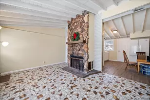 1009 Assell Ave, Aurora, IL 60505 - Photo 5