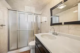 1009 Assell Ave, Aurora, IL 60505 - Photo 15