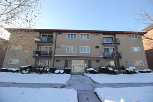 11024 Kilpatrick Ave, Oak Lawn, IL 60453 - Photo 1