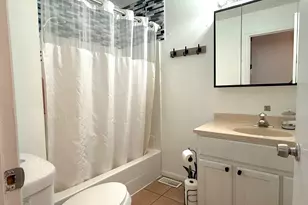 415 Kenwood Dr, Round Lake Park, IL 60073 - Photo 7