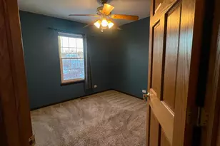 2809 Forestview Dr, Carpentersville, IL 60110 - Photo 15