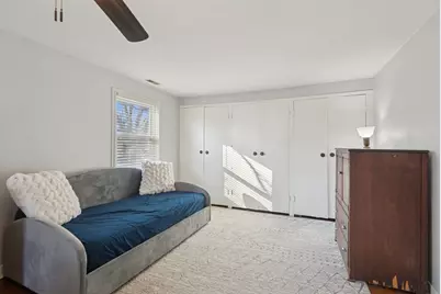 8646 E Prairie Road, Skokie, IL 60076 - Photo 17