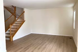 2441 Stoughton Cir, Aurora, IL 60504 - Photo 3