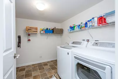 [Address not provided], Winfield, IL 60190 - Photo 17