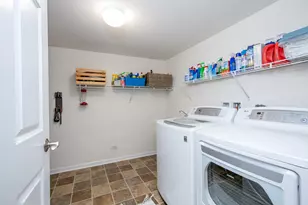 [Address not provided], Winfield, IL 60190 - Photo 17