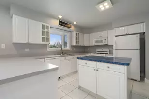 24751 Rosewood Ln, Manhattan, IL 60442 - Photo 15