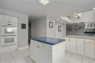 24751 Rosewood Ln, Manhattan, IL 60442 - Photo 13