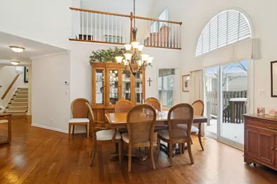 472 Park Barrington Drive, Barrington, IL 60010 - Photo 9