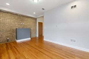 2011 W Jarvis Ave, Chicago, IL 60645 - Photo 3
