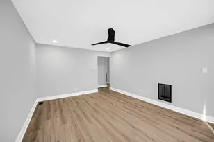 4322 S Keating Ave, Chicago, IL 60632 - Photo 13