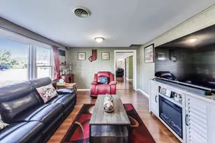 8760 N Oketo Ave, Niles, IL 60714 - Photo 13