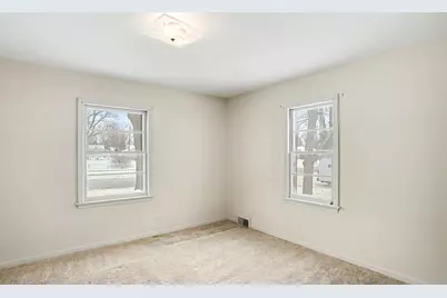 347 Cass Street, Crete, IL 60417 - Photo 7