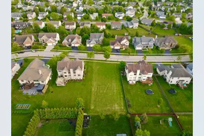 5259 Greenshire Circle, Lake in the Hills, IL 60156 - Photo 1
