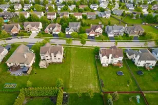 5259 Greenshire Cir, Lake in the Hills, IL 60156 - Photo 1