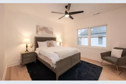 3817 N Lowell Avenue, Chicago, IL 60641 - Photo 33