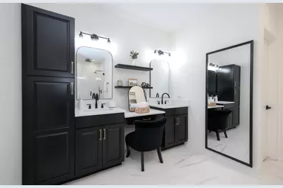 3817 N Lowell Avenue, Chicago, IL 60641 - Photo 23