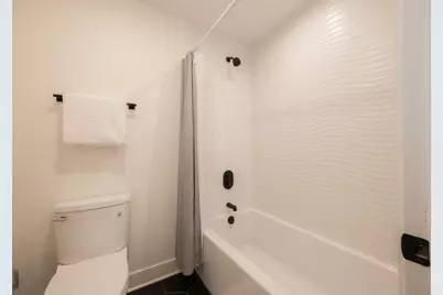 3817 N Lowell Avenue, Chicago, IL 60641 - Photo 31