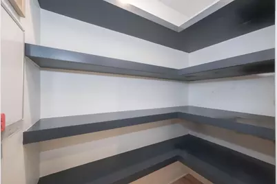 3817 N Lowell Avenue, Chicago, IL 60641 - Photo 15