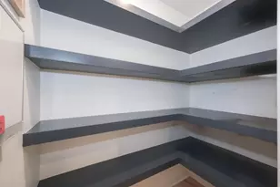 3817 N Lowell Ave, Chicago, IL 60641 - Photo 15