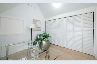 3817 N Lowell Avenue, Chicago, IL 60641 - Photo 43