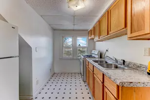 207 156th Pl, Calumet City, IL 60409 - Photo 17