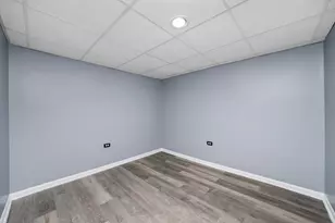 3056 Kingston Ct, Streamwood, IL 60107 - Photo 13