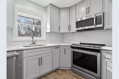 105 W Oak Street, Coal City, IL 60416 - Photo 9