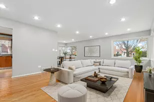 8311 N Olcott Ave, Niles, IL 60714 - Photo 3