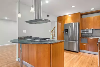 8311 N Olcott Avenue, Niles, IL 60714 - Photo 13