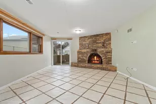 8311 N Olcott Ave, Niles, IL 60714 - Photo 25